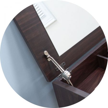 Zvedací široké zrcadlo.